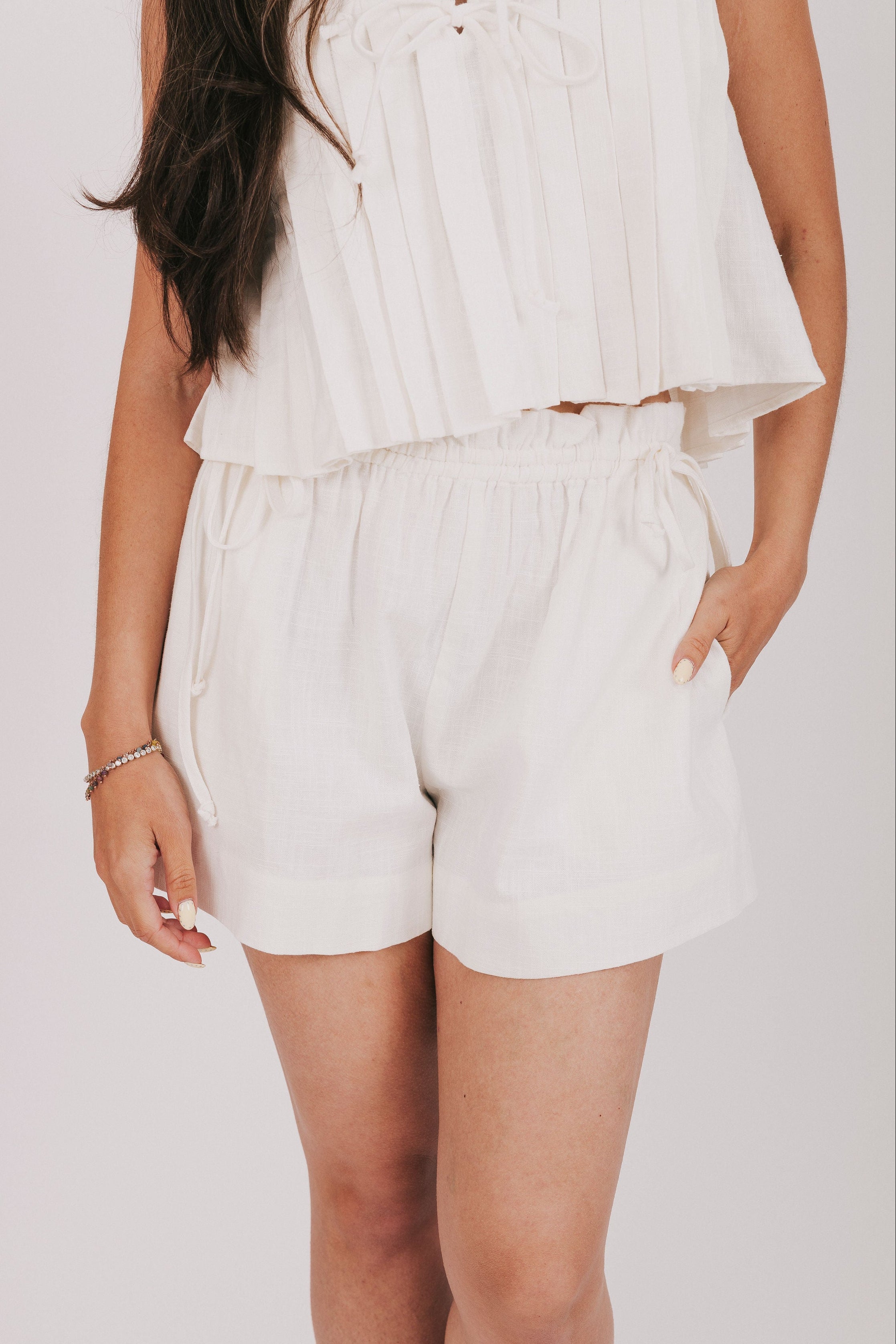 off white elastic pocket shorts front
