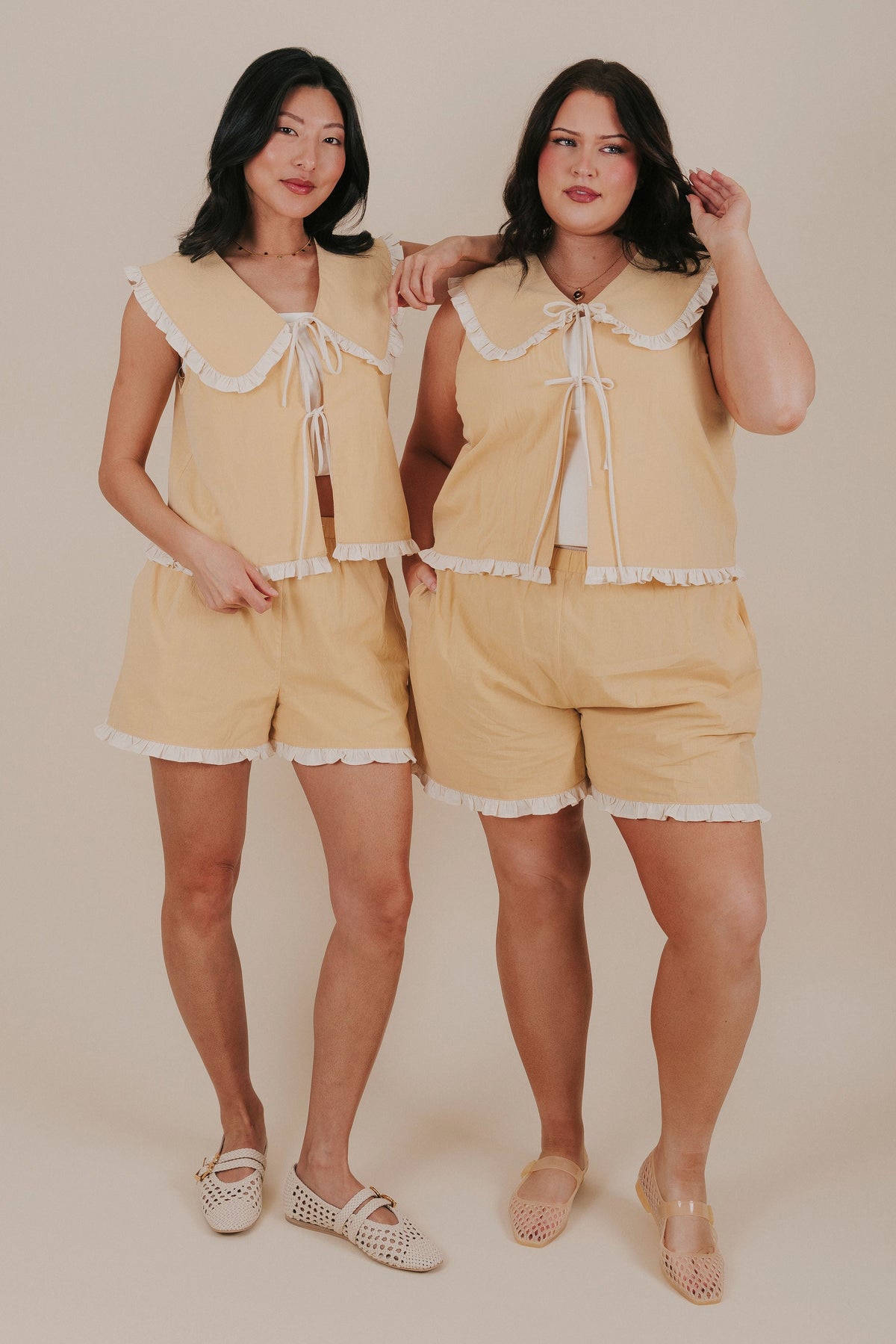 pale yellow ruffle shorts full double