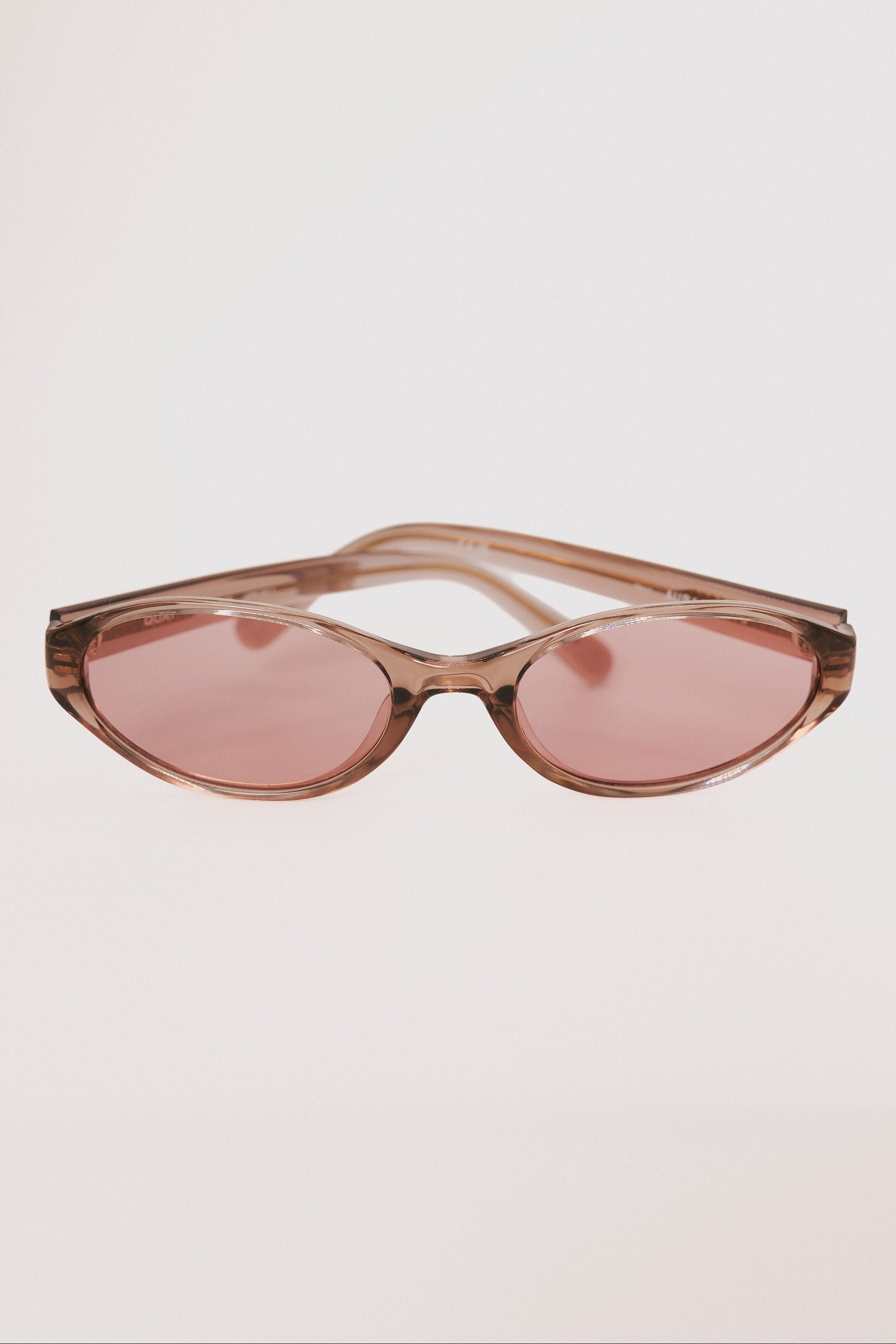 quay aura points sunglasses doe