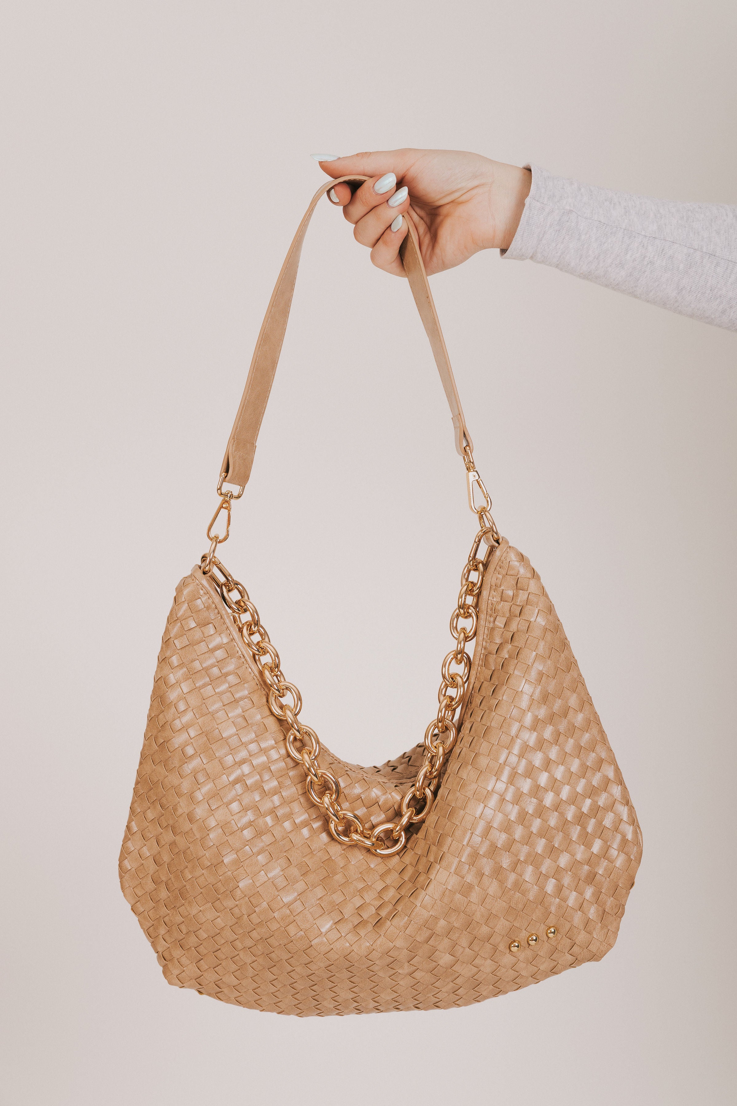 tan leather purse with gold chain
