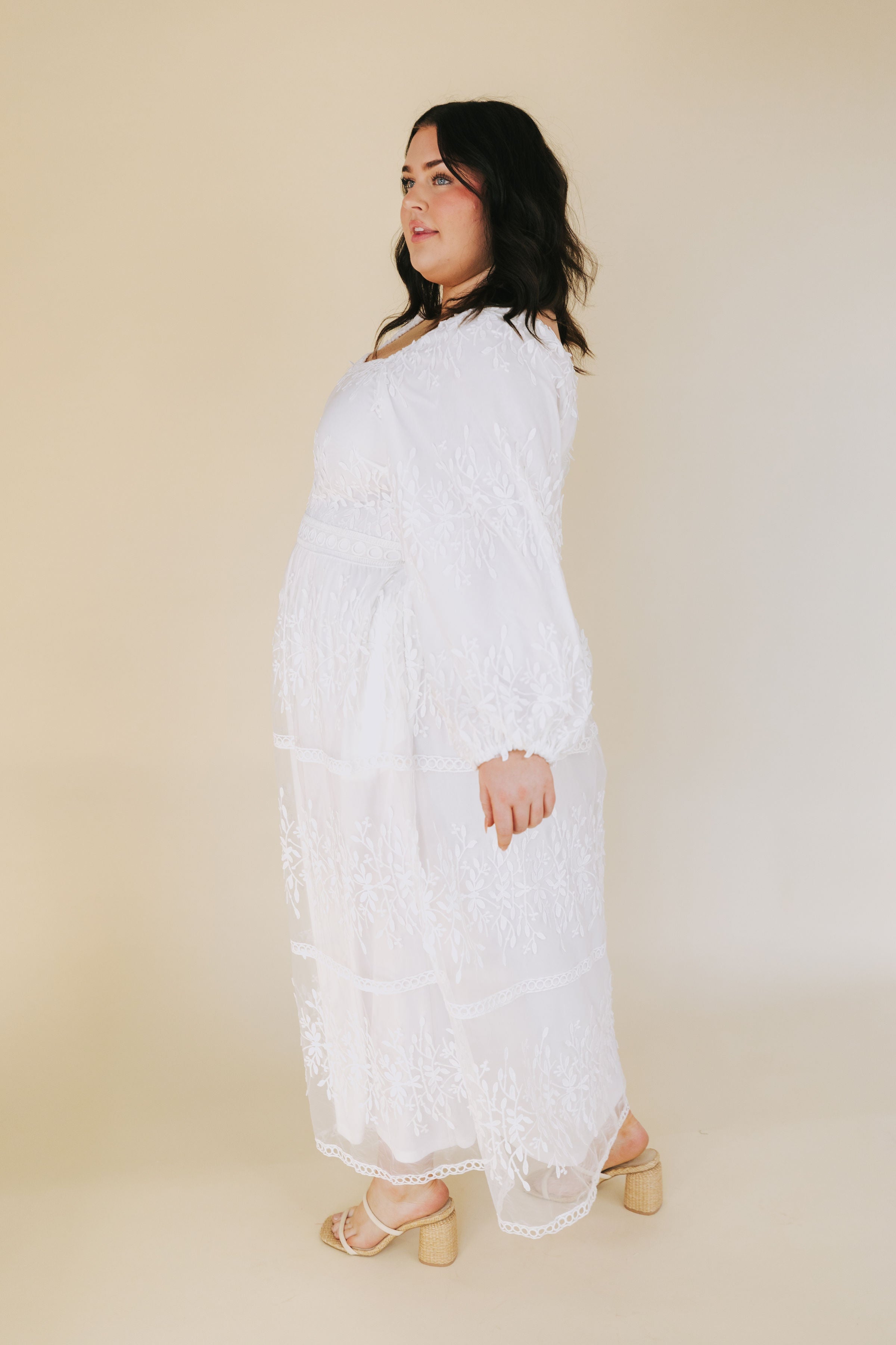 evelyn front twist chiffon dress in white Amoris -T703W Chiffon Strapless Sweetheart A-line Gown XL / OFF White