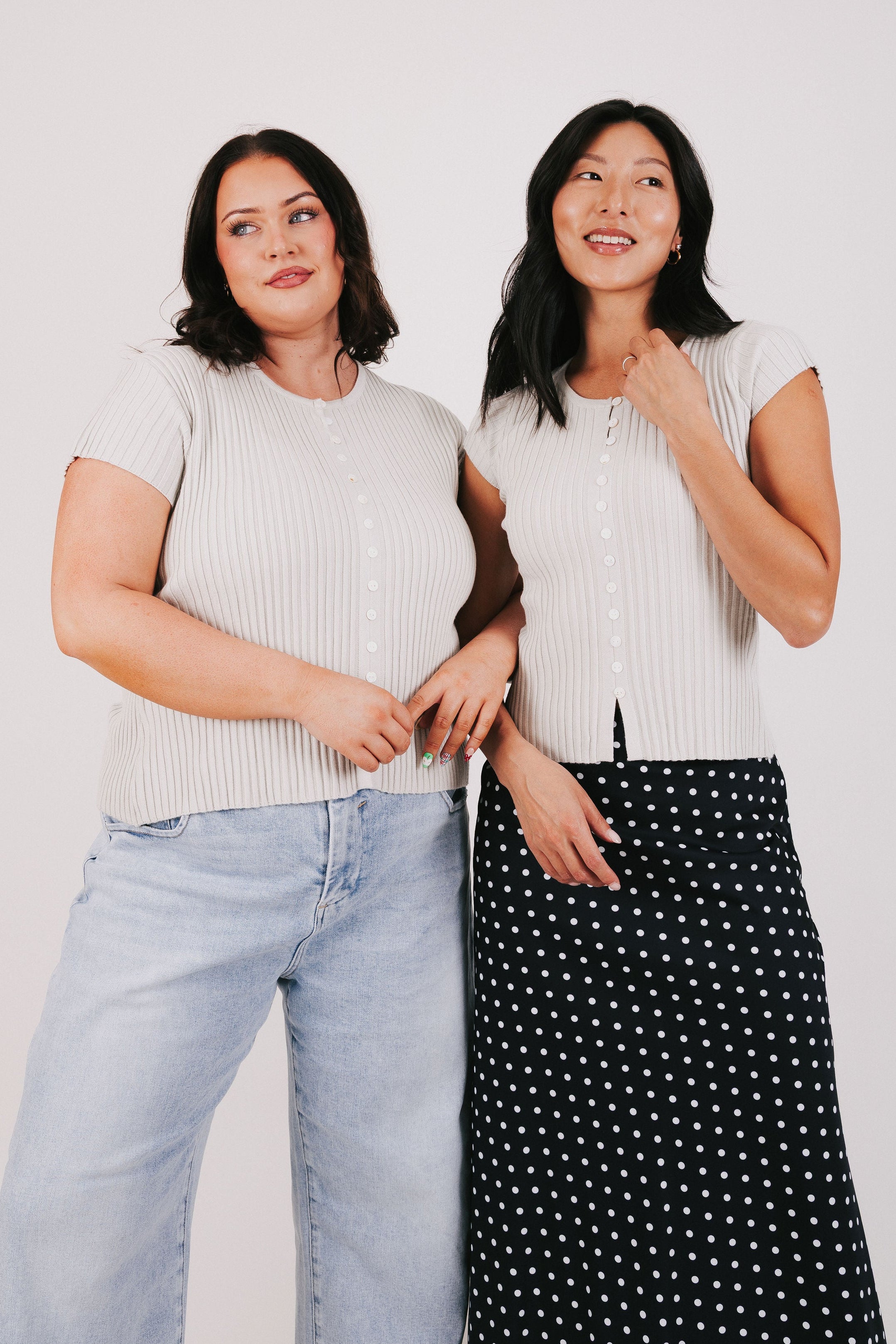wide ribbed buttoned top