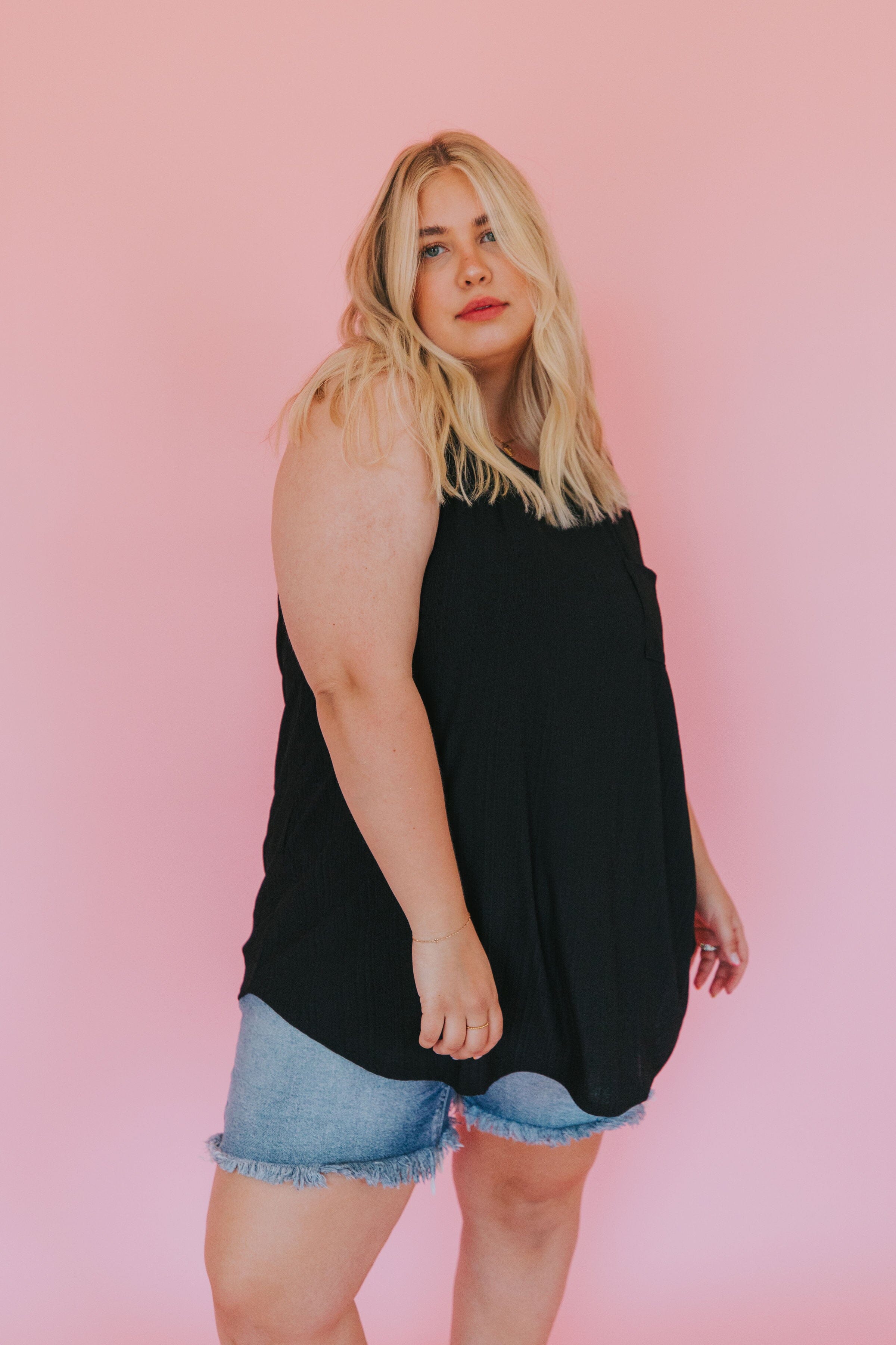 PLUS SIZE - Visionary Tank Top 