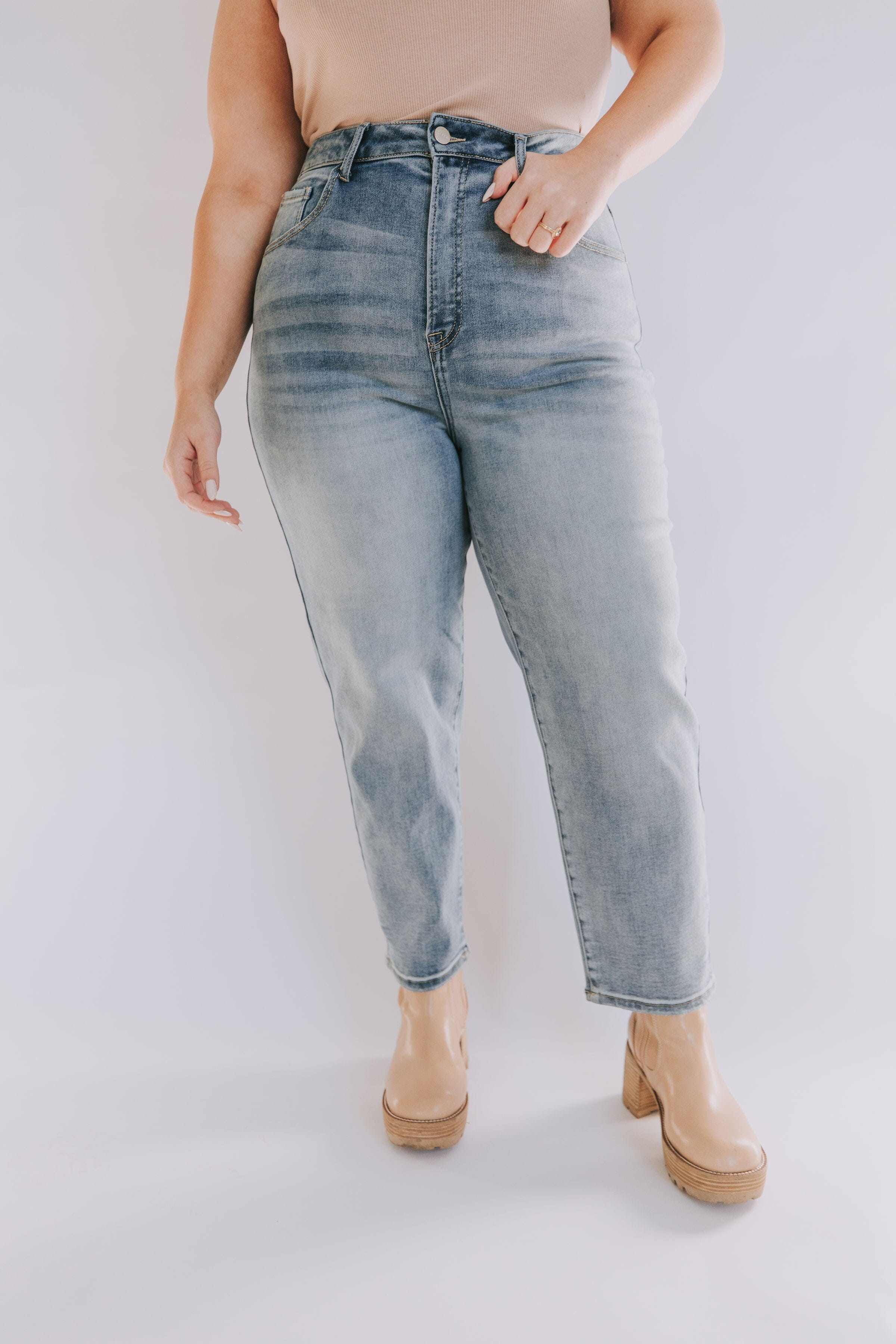 PLUS SIZE - You Got It All Jeans