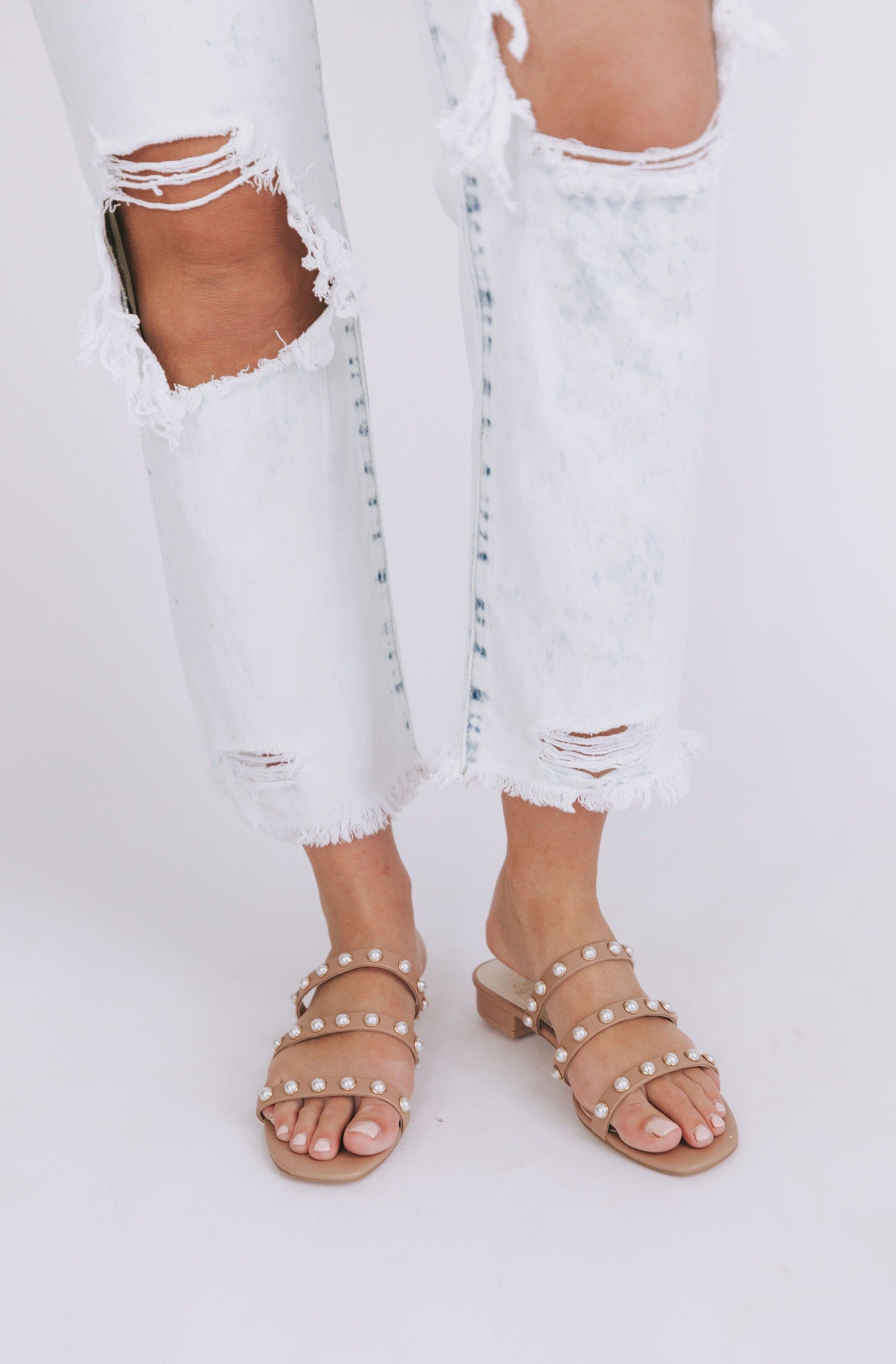 Dainty Pearl Sandals