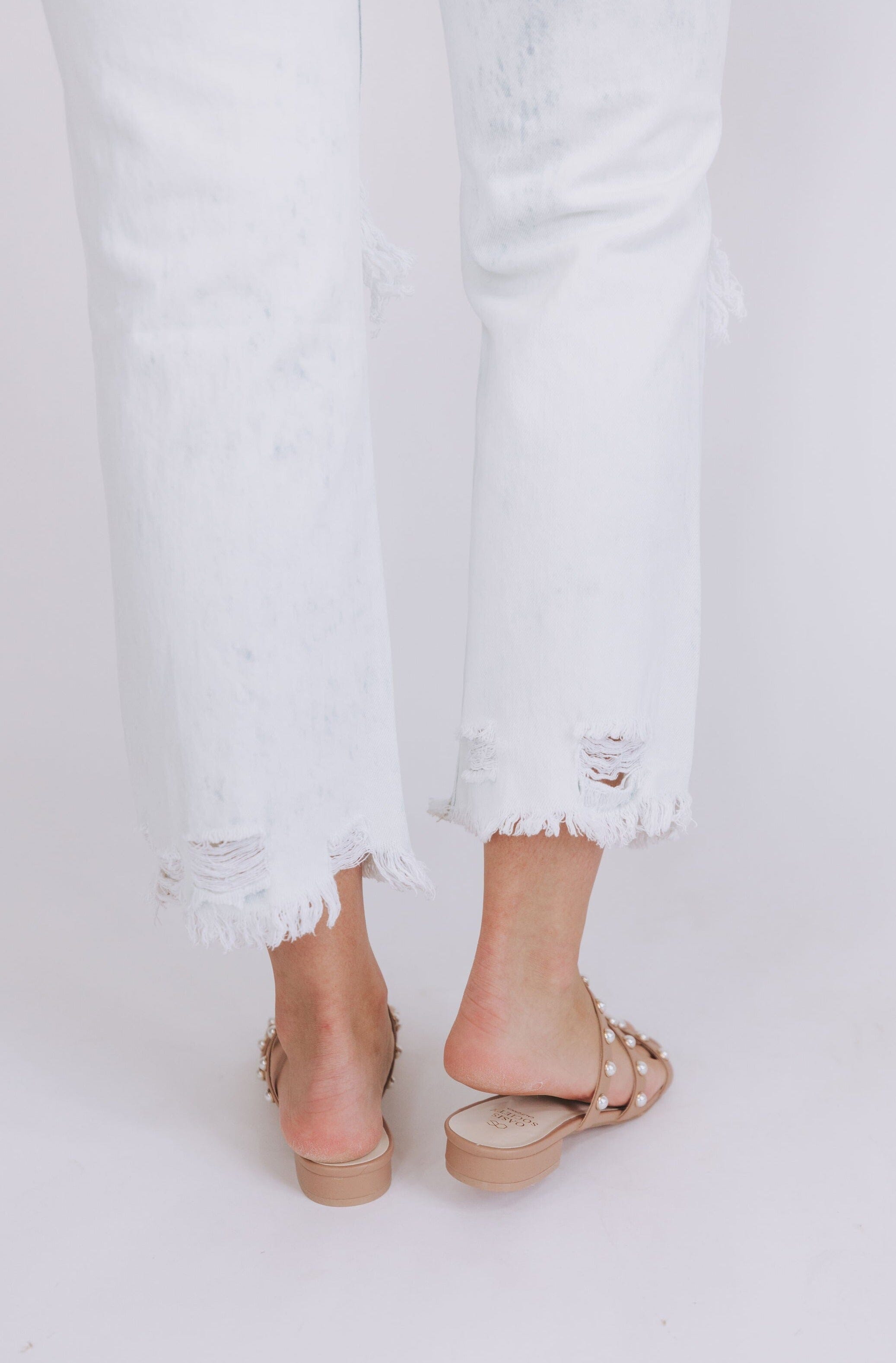 Dainty Pearl Sandals