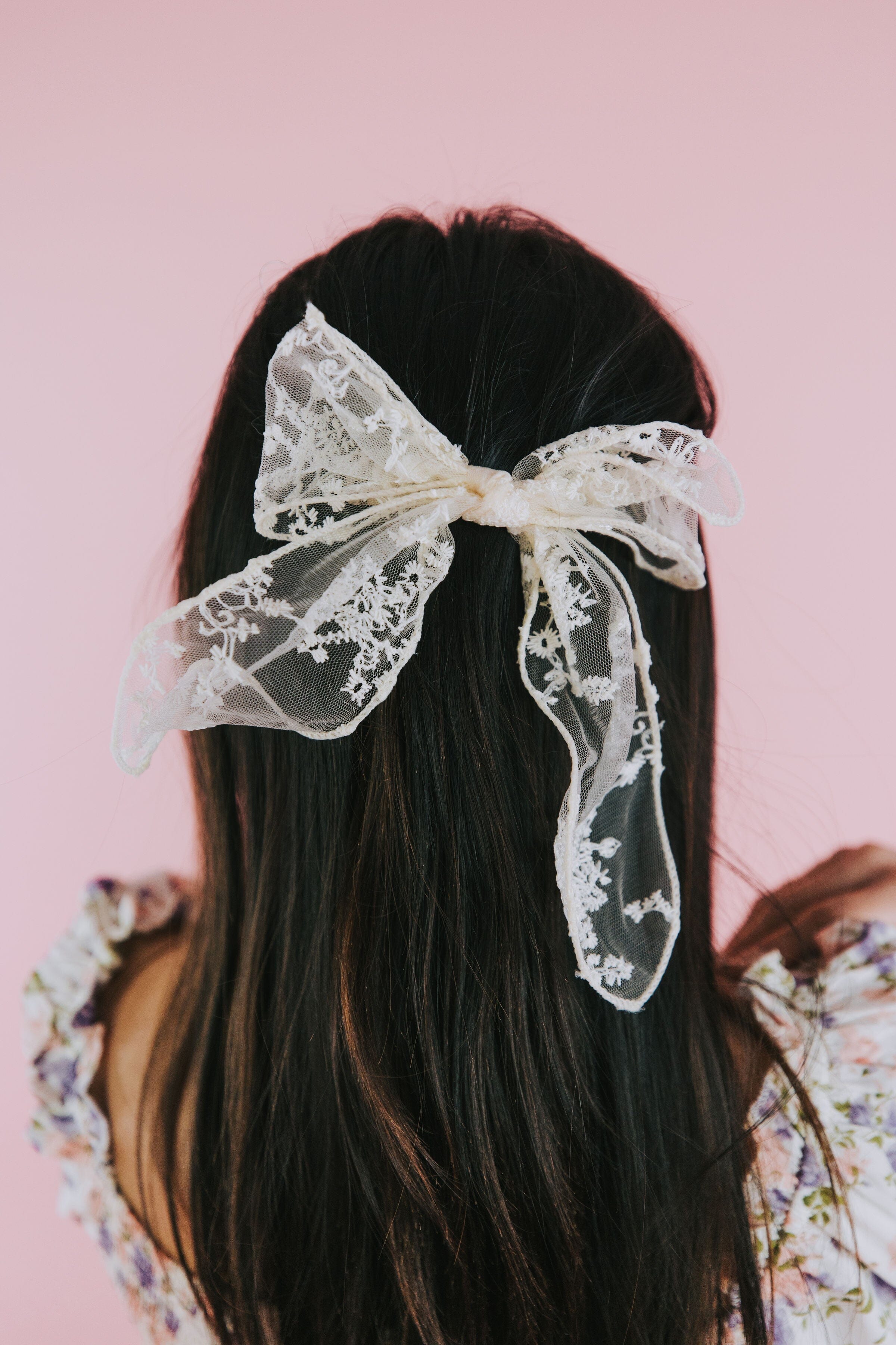 Meeting You Lace Bow