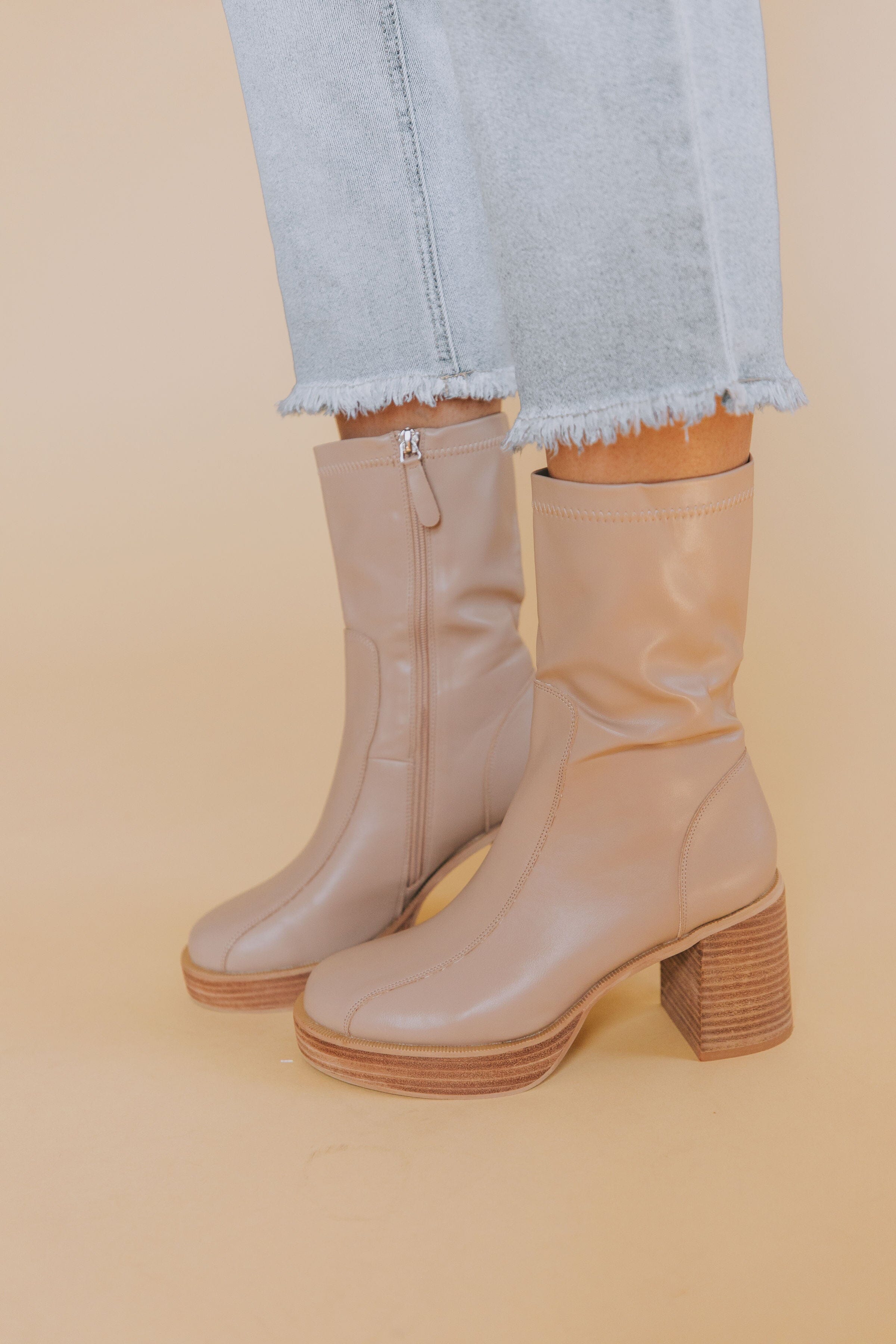 Rushing In Boots - 2 Colors! 6